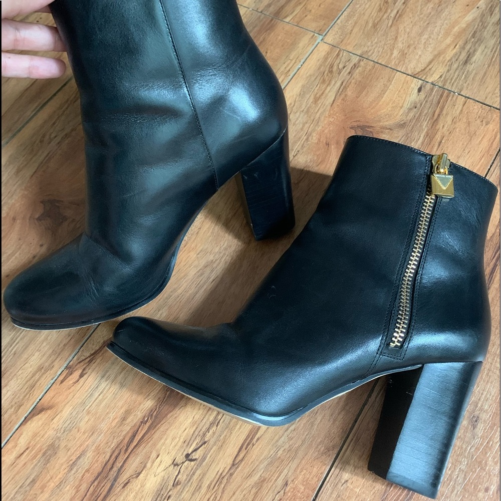 Michael Kors Black Leather booties